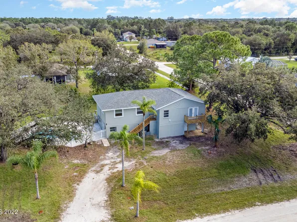 9012 102nd Ave, Vero Beach, FL 32967