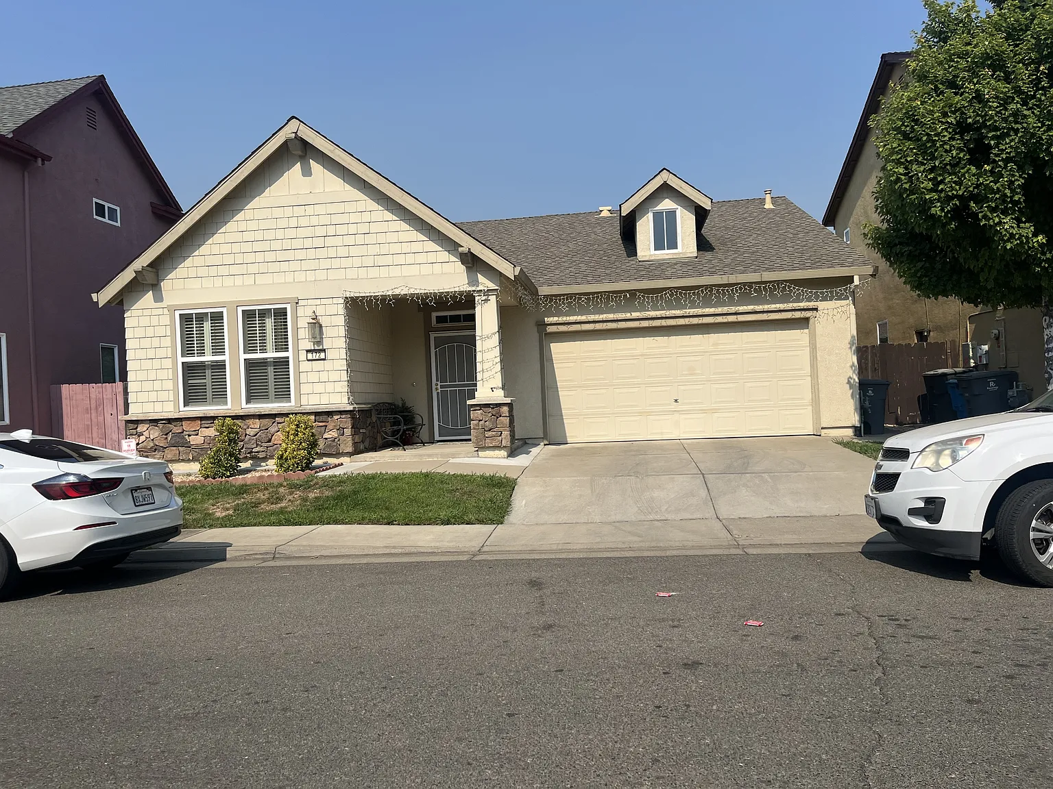 172 Bristol Way photo 1