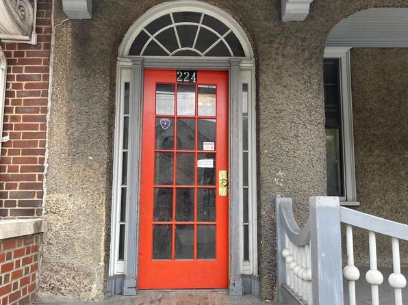 224 N Shamokin St APT 2, Shamokin, PA 17872