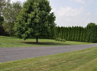 190 Monacy Rd, Coatesville, PA 19320