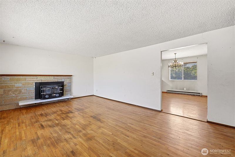 5th image of 804 94th Street SE