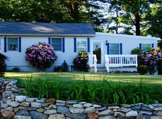 243 Brook Rd, Mahopac, NY 10541