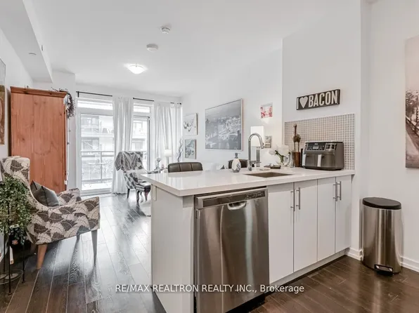 241 Sea Ray Ave #A204, Innisfil, ON L9S