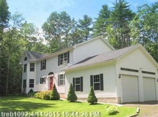 621 Belgrade Rd, Oakland, ME 04963