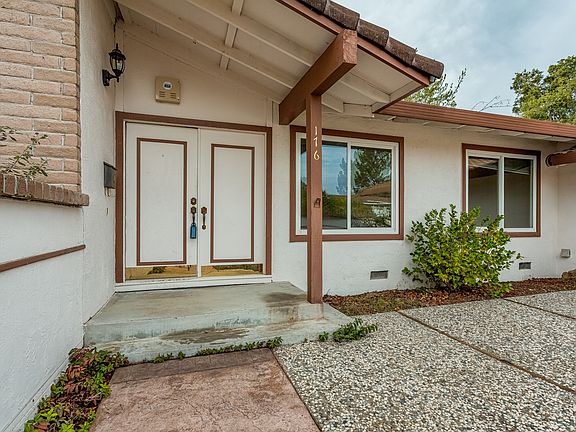 3rd image of 176 Calle La Mesa