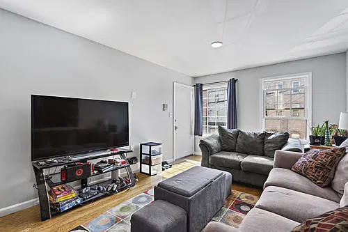 347 Palisade Ave Photo 1