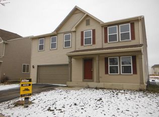 903 Valley Stream Dr, Hampshire, IL 60140