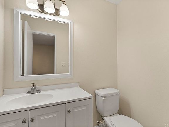 4th image of 1152 S Clifpark Cir #19P