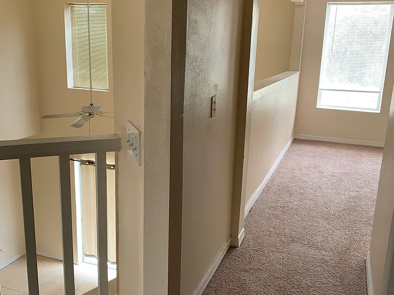 48 Cordona Dr — Photo 55