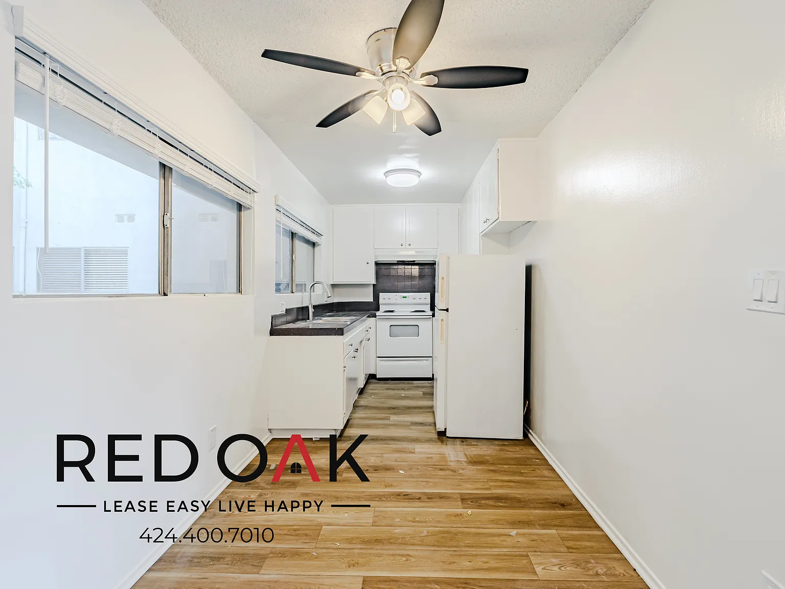 Spacious One Bedroom with Natural Light, On-Site Laundry, and Available Parking ~ In East Hollywood! — Photo 2