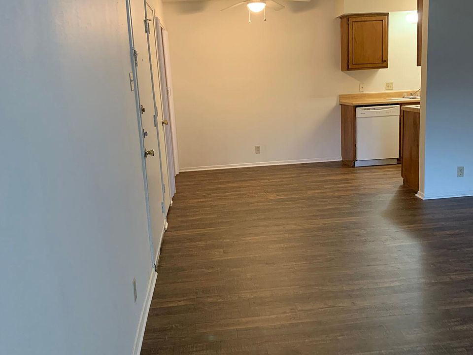 2nd image of 3228 Rex Cruse Dr APT B