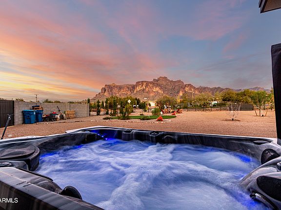 4th image of 990 N Muleshoe Rd