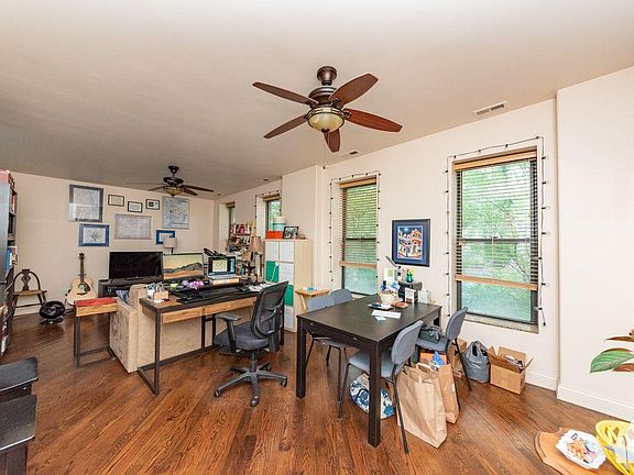 2nd image of 1101 N Marshfield Ave #3WR