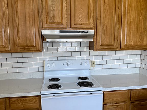 2nd image of 2225 Royal Dr #4