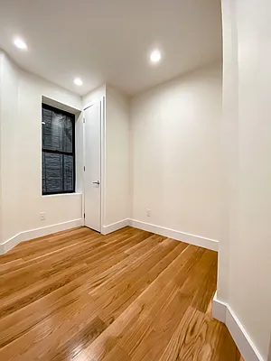 Rented by Compass | media 14