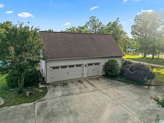 5th image of 932 Hidden Rdg