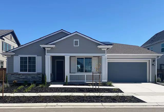 Avalon Lot 33