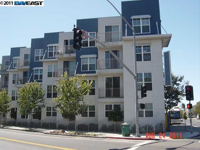 1st image of 1121 40th St APT 5201