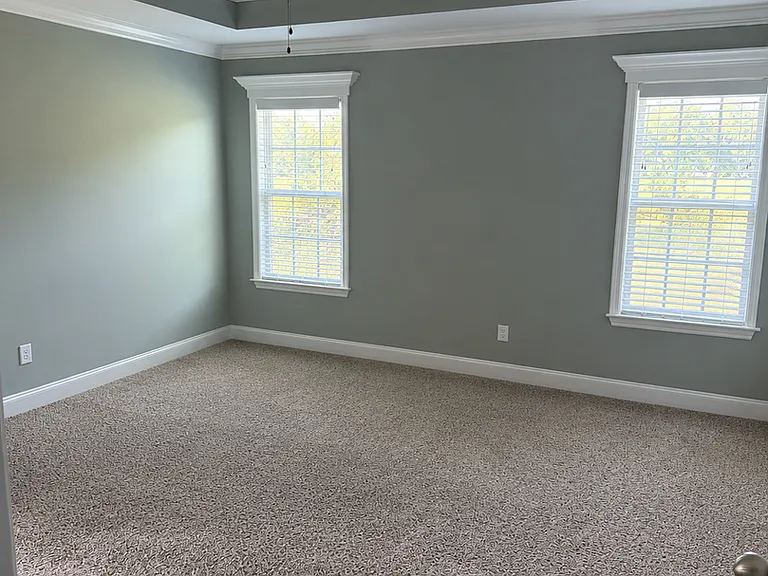 1045 Studstill Rd — Photo 11