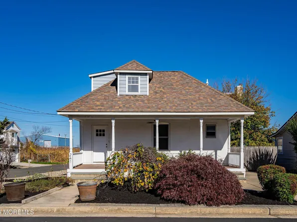 241 Bay Avenue, Leonardo, NJ 07737