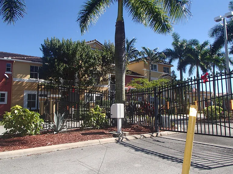 2108 Shoma Dr — Photo 22