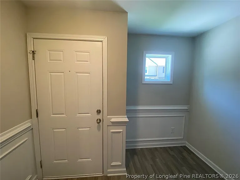 2514 Gardner Park Dr — Photo 3