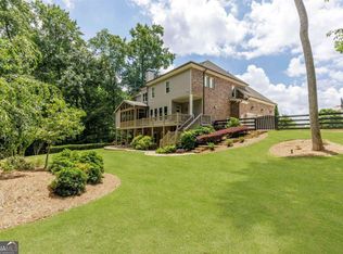 445 N Valley Creek Ct, Milton, GA 30004