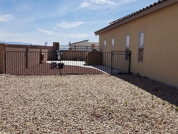 4th image of 1580 Camino Rustica SW