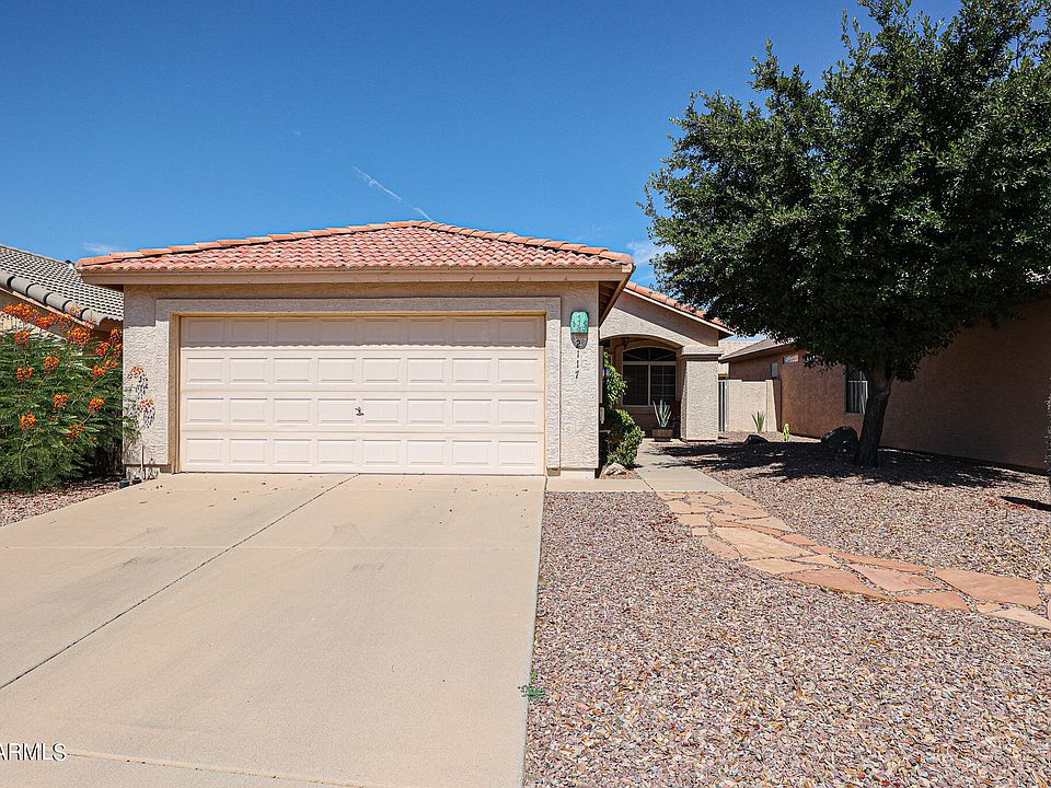 1st image of 2117 N SWEETWATER Drive