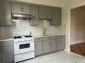 4945 Frankford Ave, Philadelphia, PA