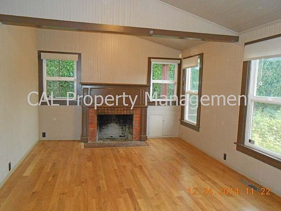 3rd image of 343 6th St