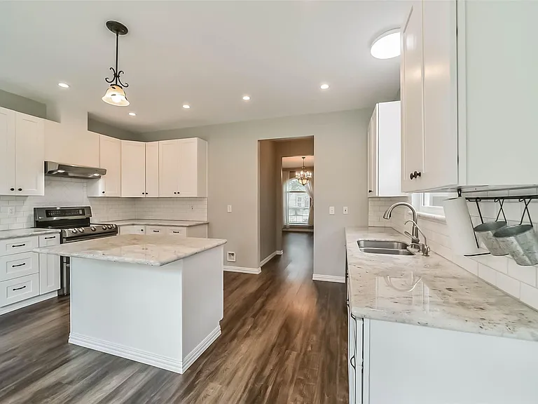 6219 Summerville Ln — Photo 13
