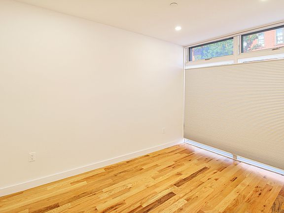 4th image of 274 Malcolm X Blvd APT 1F