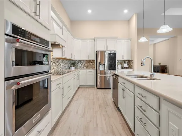 14310 Pine Hollow DR, ESTERO, FL 33928