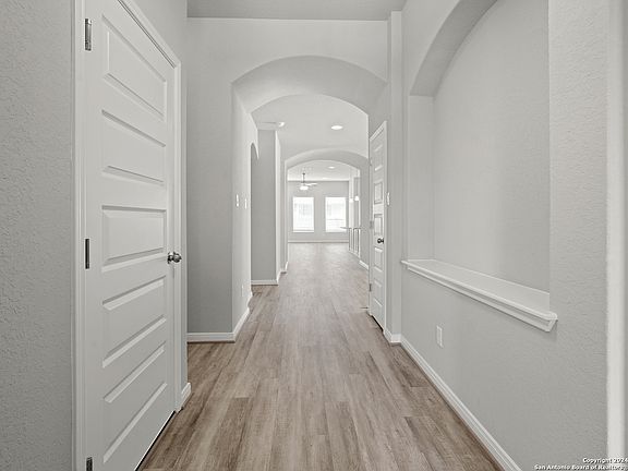 3rd image of 29787 Slate Creek