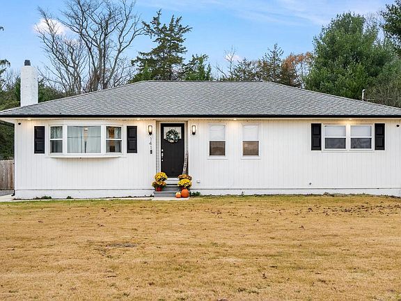 3rd image of 141 Fries Mill Rd