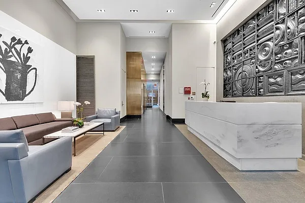 Rented by Ankor Management | media 22