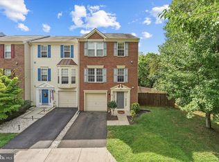 22 Kingsbridge Ct, Warrenton, VA 20186