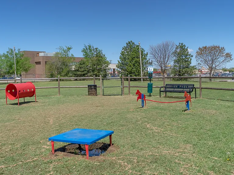 Brookwood Village — Photo 23