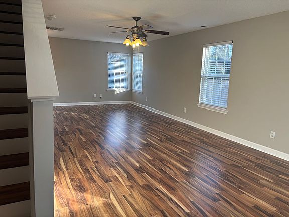3rd image of 14104 Bernardy Ln