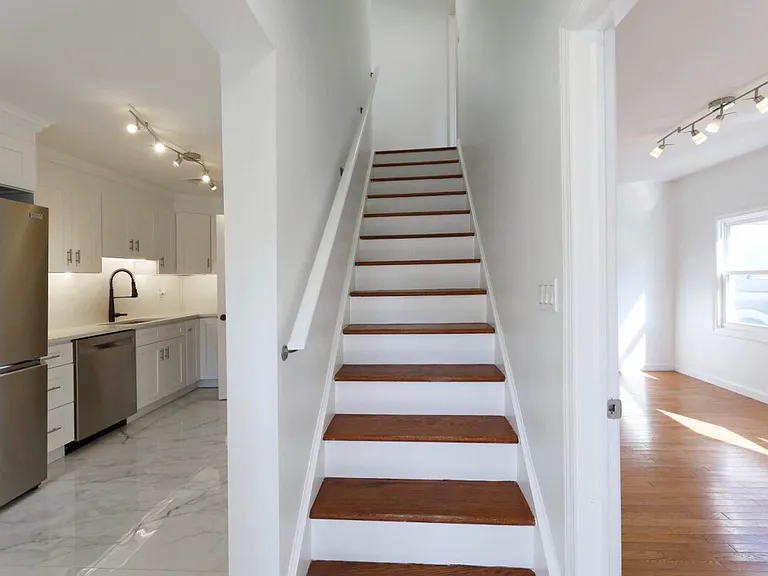 1466 River Rd #1466 — Photo 4
