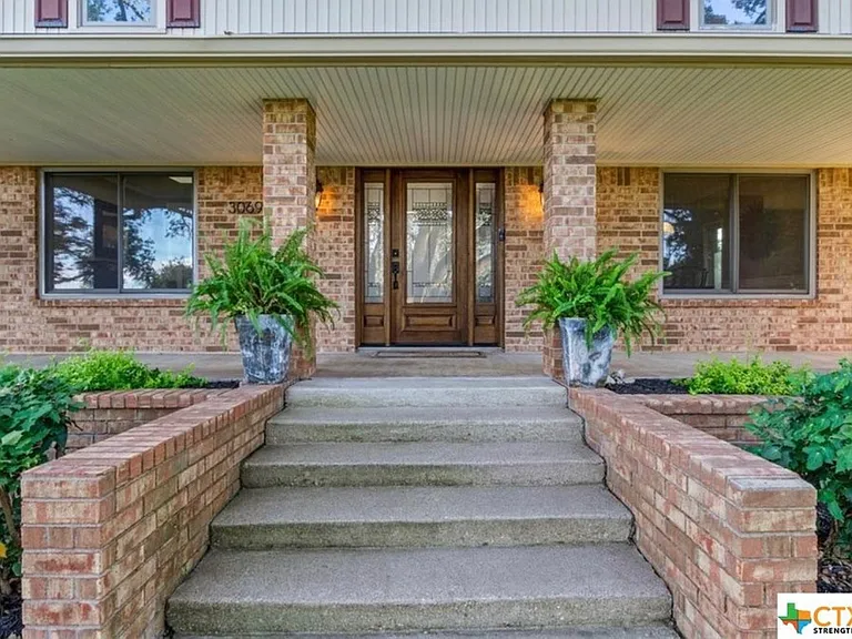3069 Summit Dr — Photo 8