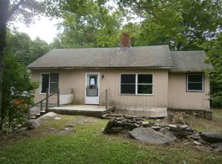 203 Norwich Lk, Huntington, MA 01050