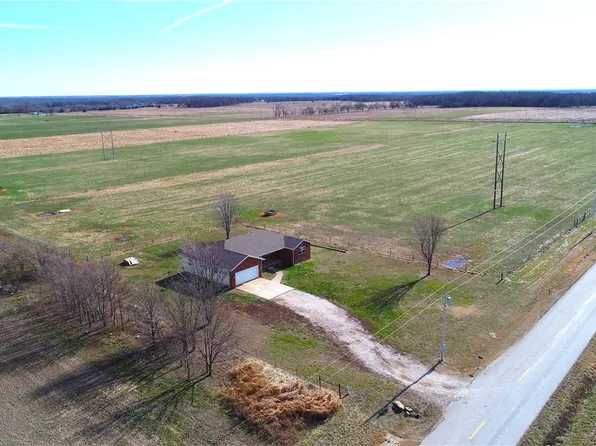 5863 Highway W W, Pierce City, MO 65723