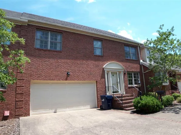 4933 Robin Hood Dr, Ashland, KY 41101