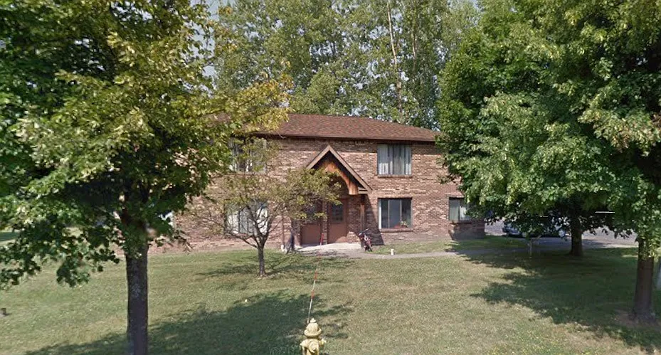23 Lemontree Ct #3
