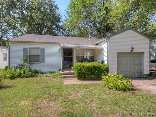 3510 W 42nd Pl, Tulsa, OK 74107
