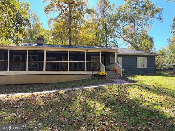 41269 Lovettsville Rd, Lovettsville, VA 20180