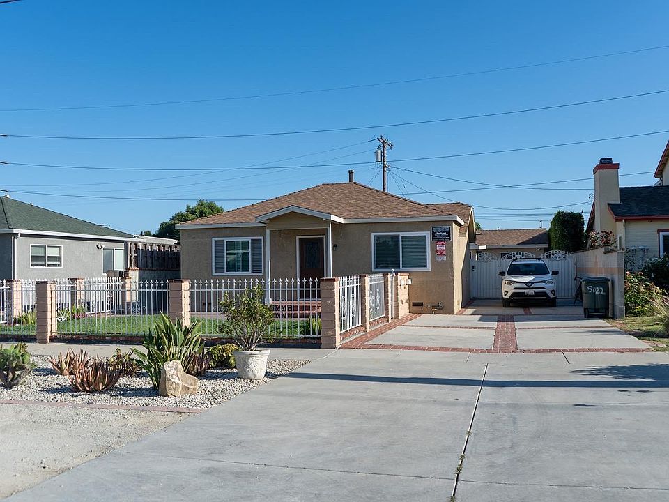 1st image of 5022 W 120th St