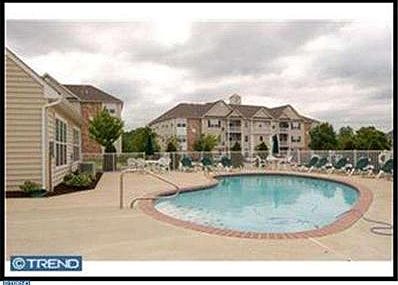 4th image of 409 Megan Ct